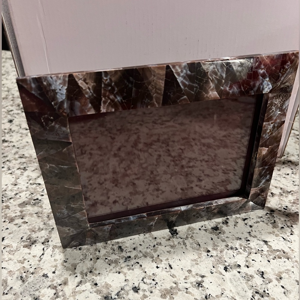 4.5x6.5” Natural Design Picture Frame with Velvet Backing